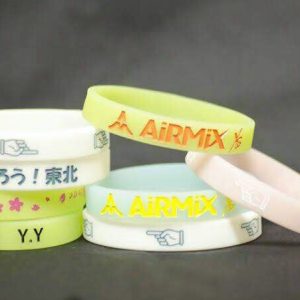 Glow in dark color Silicone Rubber Wristbands For Gifts